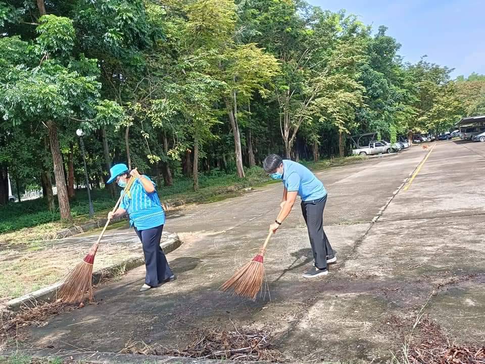 พช.ปราจีนบุรีดำเนินกิจกรรมจิตอาสาเฉลิมพระเกียรติสมเด็จพระนางเจ้าสิริกิติ์พระบรมราชินีนาถพระบรมราชชนนีพันปีหลวงเนื่องในโอกาสมหามงคลเฉลิมพระชนมพรรษา 90 พรรษา 12 สิงหาคม 2565