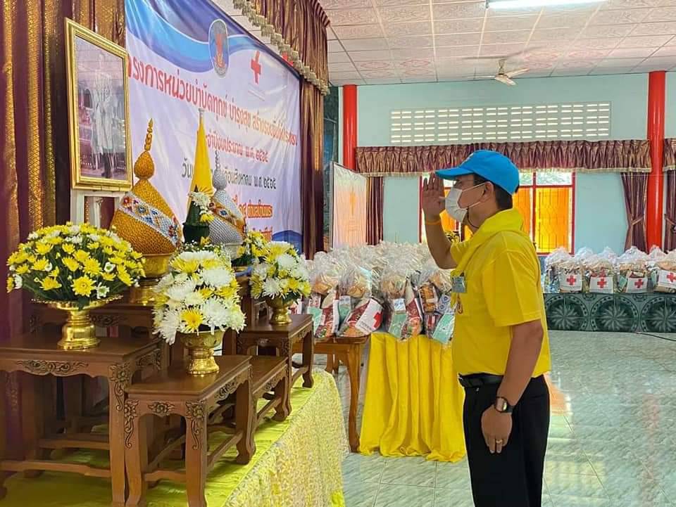 พช.ปราจีนบุรี ลงพื้นที่มอบทุนในโครงการหน่วยบำบัดทุกข์ บำรุงสุข สร้างรอยยิ้มให้ประชาชน ครั้งที่ 10 ประจำปีงบประมาณ 2565