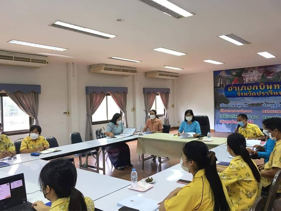 พช.ปราจีนบุรี ต้อนรับผู้ตรวจราชการ กรมการพัฒนาชุมชน ติดตามการดำเนินงานโครงการพัฒนาหมู่บ้านเศรษฐกิจพอเพียง ประจำปี 2565 และการส่งเสริมการออมภาคครัวเรือน 1 พัฒนากร 1 กลุ่มออมทรัพย์เพื่อการผลิต อำเภอกบินทร์บุรี จังหวัดปราจีนบุรี
