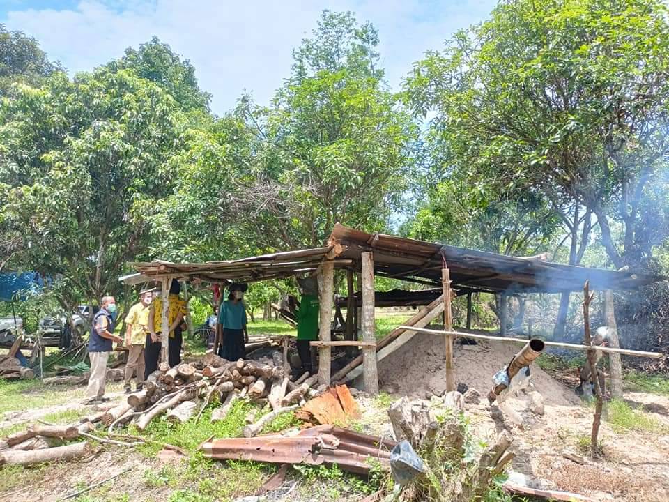 พช.ปราจีนบุรี ต้อนรับผู้ตรวจราชการ กรมการพัฒนาชุมชน ติดตามการดำเนินงานโครงการพัฒนาหมู่บ้านเศรษฐกิจพอเพียง ประจำปี 2565 และการส่งเสริมการออมภาคครัวเรือน 1 พัฒนากร 1 กลุ่มออมทรัพย์เพื่อการผลิต อำเภอกบินทร์บุรี จังหวัดปราจีนบุรี