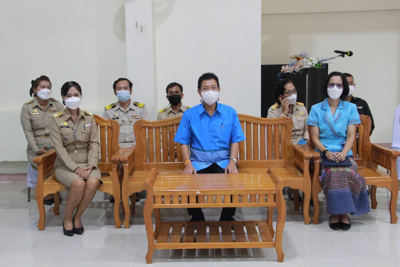 พช.ปราจีนบุรี มอบเงินทุนอุปการะจากกองทุนพัฒนาเด็กชนบทในพระราชูปถัมป์ สมเด็จพระเทพรัตนราชสุดาฯ สยามบรมราชกุมารี จังหวัดปราจีนบุรี