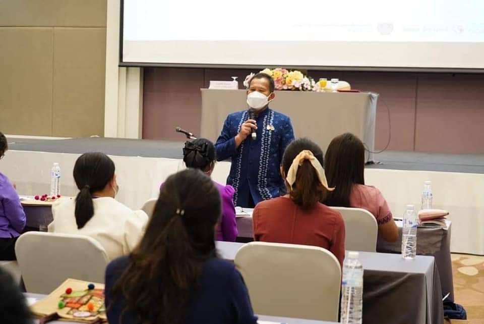พช.ปราจีนบุรี โครงการเชิดชูเกียรติคนกองทุนพัฒนาบทบาทสตรี ประจำปี 2565