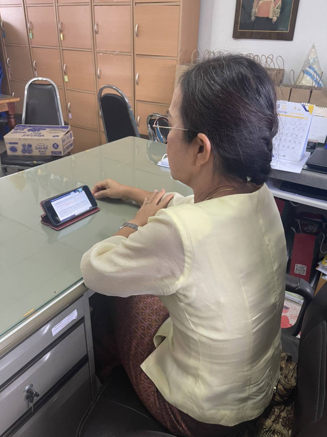 พช.ปราจีนบุรี ร่วมประชุมซักซ้อมแนวทางการตรวจสอบบัญชีเงินฝากธนาคาร และแนวทางการยืนยันลูกหนี้กองทุนพัฒนาบทบาทสตรี ผ่านระบบออนไลน์ (Zoom Cloud Meetings)