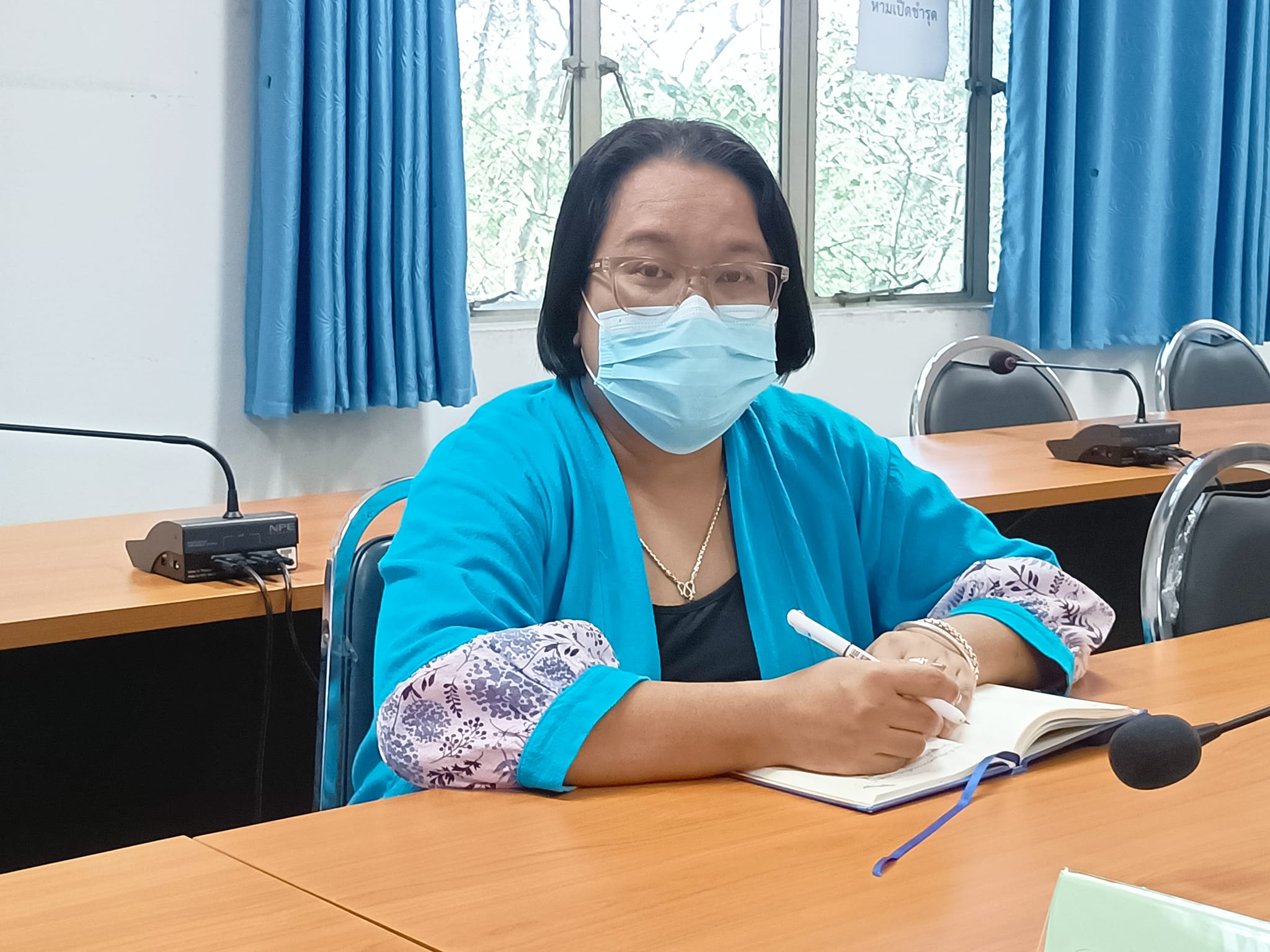 ♦️♦️”พช.ปราจีนบุรี ประชุมซักซ้อมแนวทางการยืนยันลูกหนี้เงินทุนหมุนเวียนกองทุนพัฒนาบทบาทสตรี ผ่านระบบออนไลน์ (Zoom cloud Meeting)”