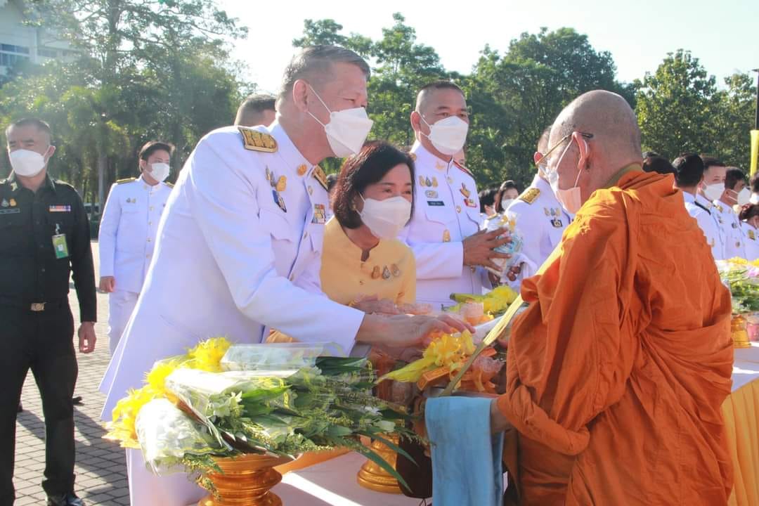 ??”พช.ปราจีนบุรี ร่วมกิจกรรมน้อมรำลึกในพระมหากรุณาธิคุณ เนื่องในวันคล้ายวันสวรรคต พระบาทสมเด็จพระบรมชนกาธิเบศร มหาภูมิพลอดุลยเดชมหาราช บรมนาถบพิตร”