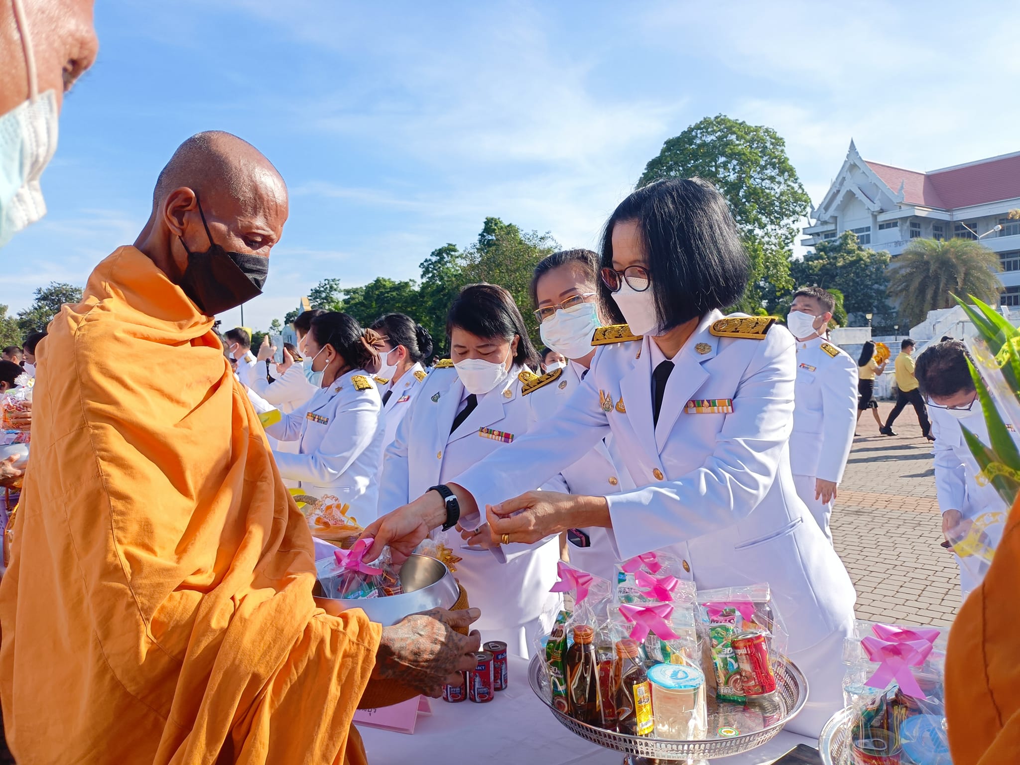 ??”พช.ปราจีนบุรี ร่วมกิจกรรมน้อมรำลึกในพระมหากรุณาธิคุณ เนื่องในวันคล้ายวันสวรรคต พระบาทสมเด็จพระบรมชนกาธิเบศร มหาภูมิพลอดุลยเดชมหาราช บรมนาถบพิตร”