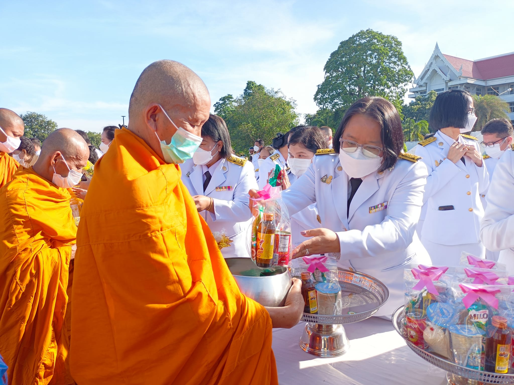 ??”พช.ปราจีนบุรี ร่วมกิจกรรมน้อมรำลึกในพระมหากรุณาธิคุณ เนื่องในวันคล้ายวันสวรรคต พระบาทสมเด็จพระบรมชนกาธิเบศร มหาภูมิพลอดุลยเดชมหาราช บรมนาถบพิตร”