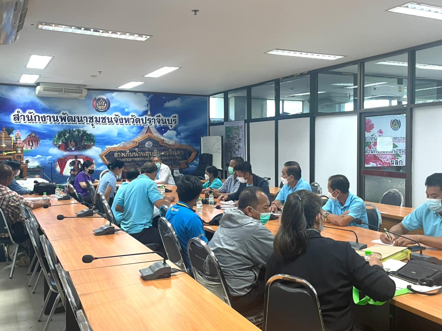 ✨✨”พช.ปราจีนบุรี ร่วมประชุมคณะกรรมการเครือข่ายกองทุนแม่ของแผ่นดินจังหวัดปราจีนบุรีเพื่อเตรียมความพร้อมในการจัดกิจกรรมโครงการสร้างการรับรู้และการมีส่วนร่วมของภาคประชาชนในการป้องกัน ปราบปราม และแก้ไขปัญหายาเสพติด รองรับประมวลกฎหมายยาเสพติด”