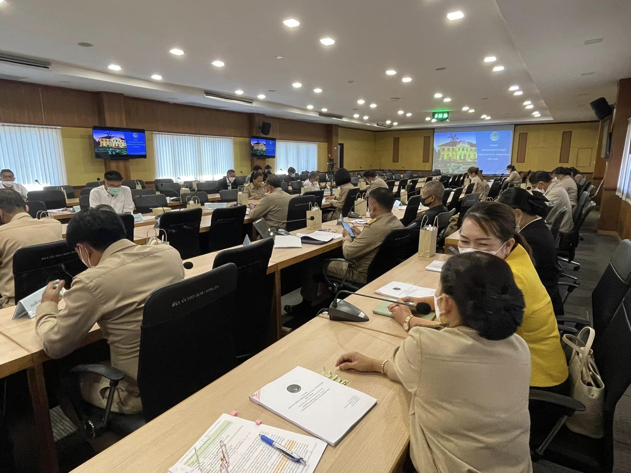 ✨✨”พช.ปราจีนบุรี ร่วมประชุมคณะกรรมการบริหารงานจังหวัดแบบบูรณาการ จังหวัดปราจีนบุรี ครั้งที่ 4/2565″