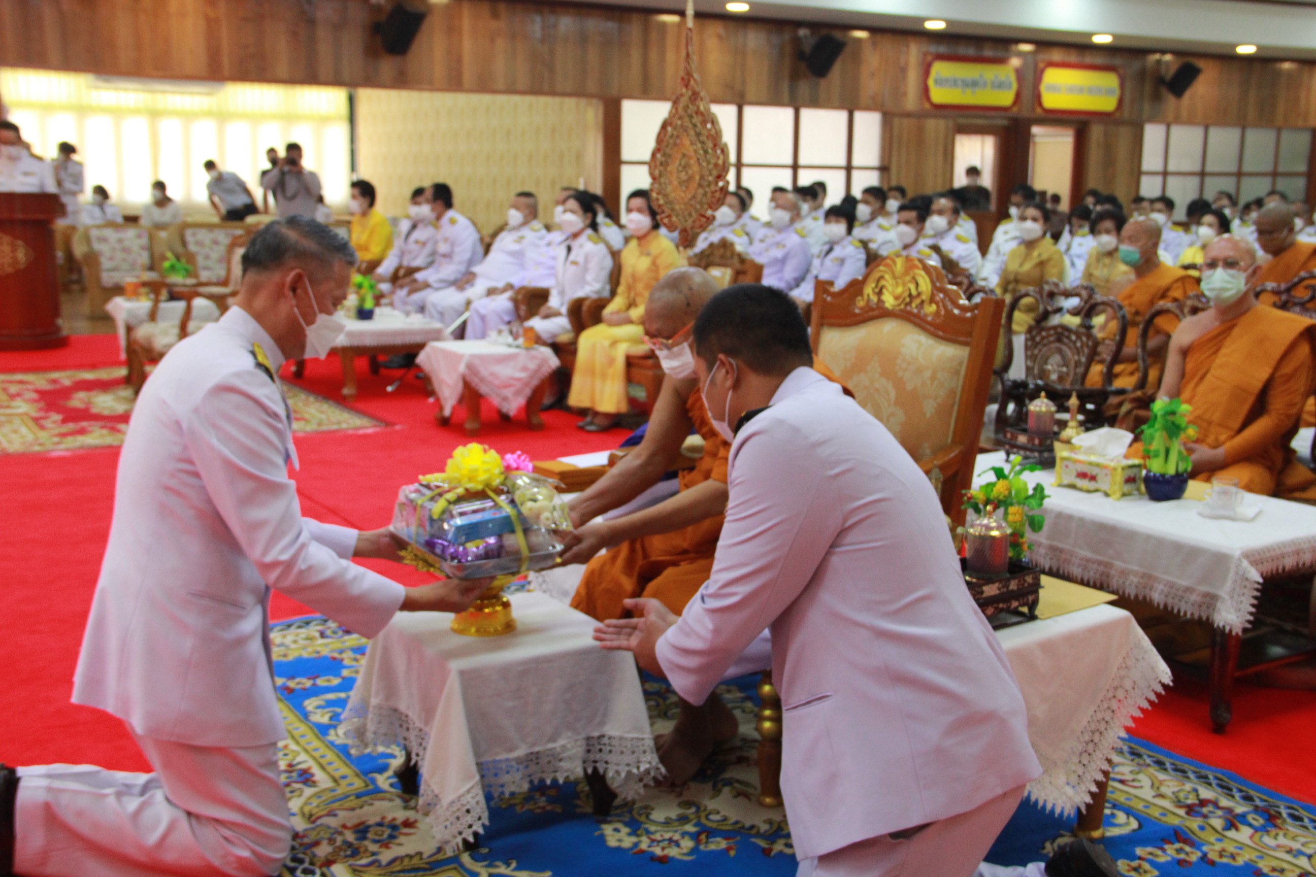 ?”พช.ปราจีนบุรี ร่วมพิธีทอดผ้าป่าสมทบทุนโครงการทุนเล่าเรียนหลวงสำหรับพระสงฆ์ของจังหวัดปราจีนบุรี”?
