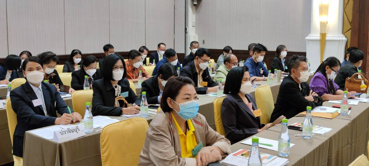 พช.ปราจีนบุรี ร่วมกิจกรรมสัมมนาชี้แจงแนวทางการขับเคลื่อนภารกิจตามบันทึกข้อตกลงความร่วมมือระหว่างกรมการพัฒนาชุมชนกับสำนักงานคณะกรรมการเลือกตั้ง