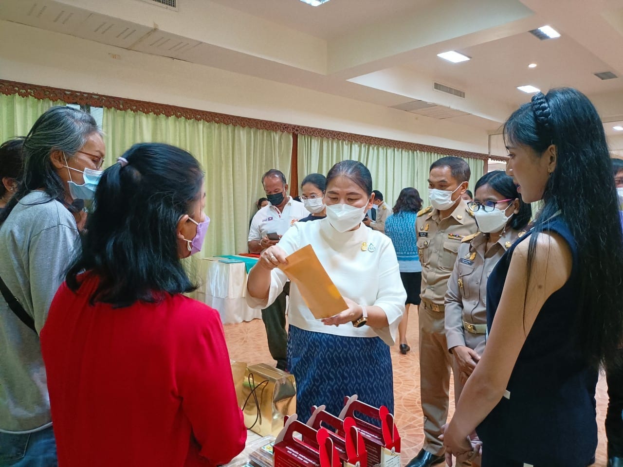 ??”พช.ปราจีนบุรี ดำเนินโครงการพัฒนาศักยภาพผู้ประกอบการสู่ยุค 4.0
