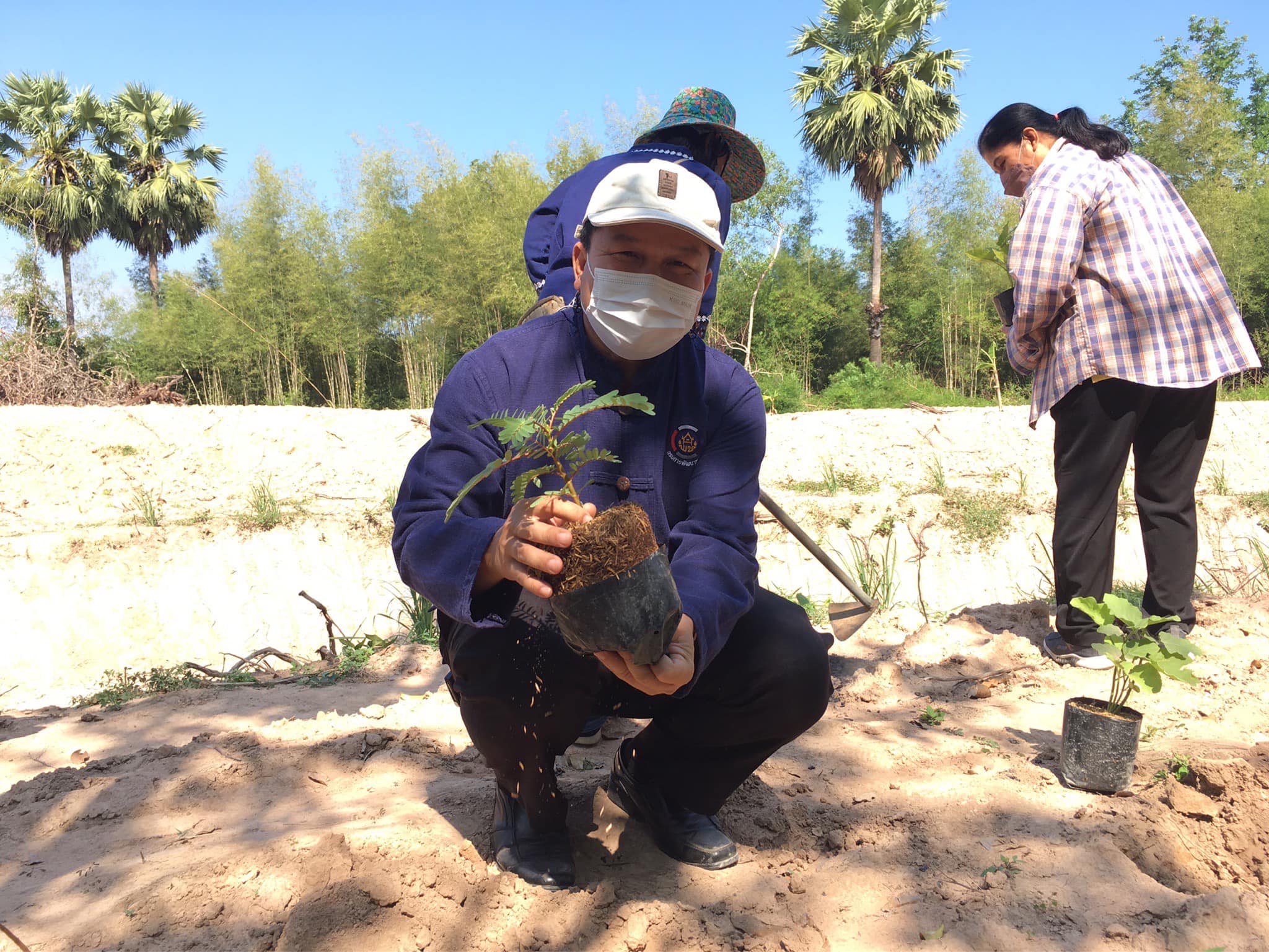 ✨✨”พช.ปราจีนบุรี ขับเคลื่อนกิจกรรม “วันดินโลก” (World Soil Day) ปี 2565 อำเภอกบินทร์บุรี”