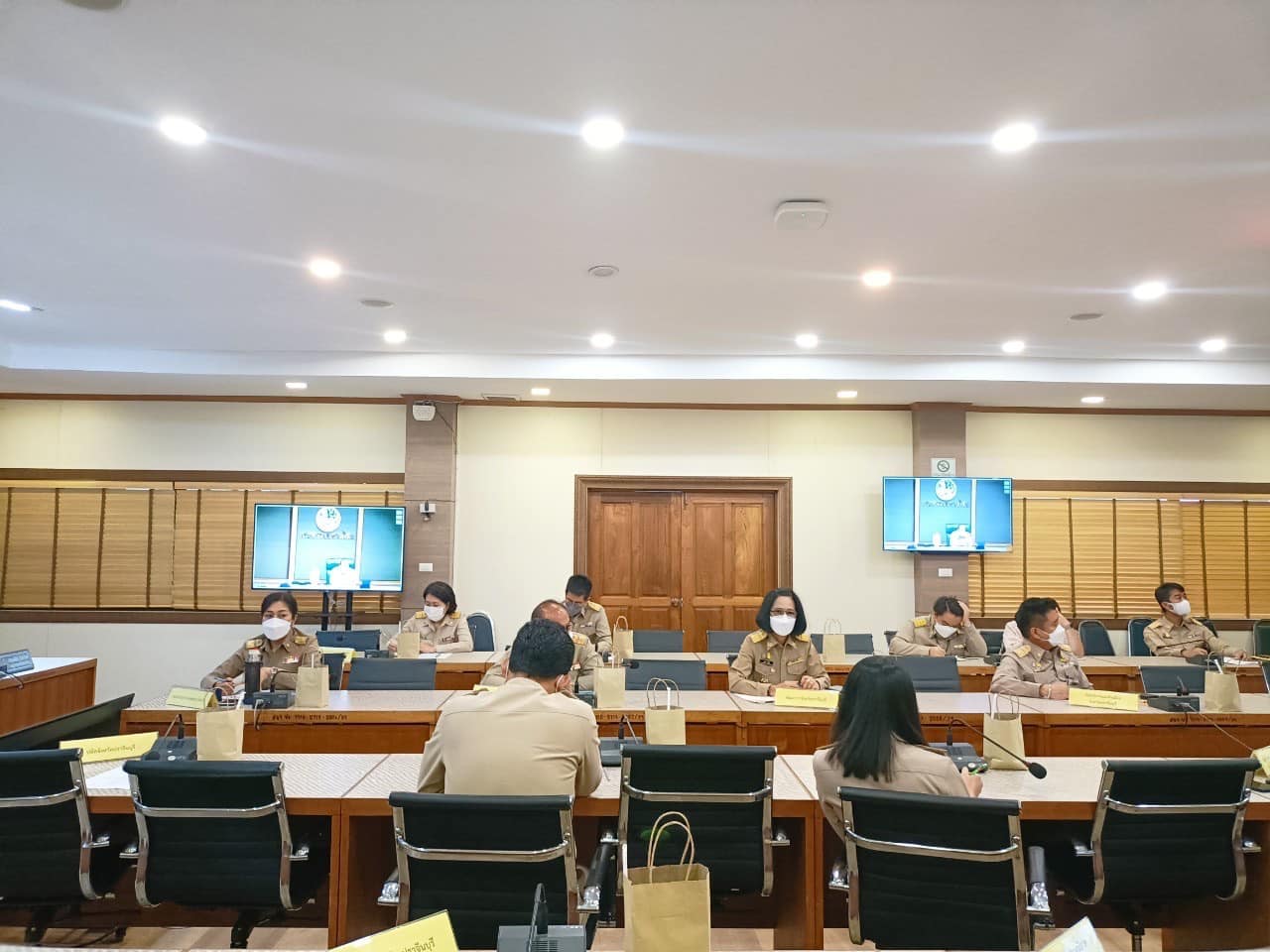 ✨✨”พช.ปราจีนบุรี ร่วมประชุมขับเคลื่อนและติดตามนโยบายของรัฐบาล และภารกิจสำคัญของกระทรวงมหาดไทย ประจำปีงบประมาณ พ.ศ. 2566 (เดือนธันวาคม 2565)”