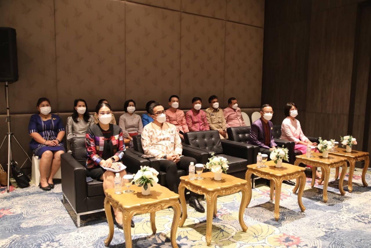 ✨✨”พช.ปราจีนบุรี ร่วมประชุมเชิงปฏิบัติการสร้างความเข้าใจการขับเคลื่อนการขจัดความยากจนในระดับพื้นที่”