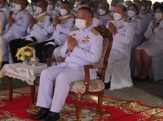 ??”พช.ปราจีนบุรี ร่วมพิธีเนื่องในวันคล้ายวันพระบรมราชสมภพพระบาทสมเด็จพระบรมชนกาธิเบศร อดุลยเดชมหาราช บรมนาถบพิตร วันชาติ และวันพ่อแห่งชาติ”