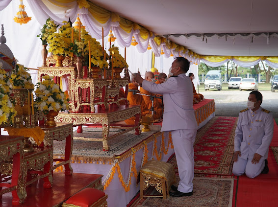 ??”พช.ปราจีนบุรี ร่วมพิธีเนื่องในวันคล้ายวันพระบรมราชสมภพพระบาทสมเด็จพระบรมชนกาธิเบศร อดุลยเดชมหาราช บรมนาถบพิตร วันชาติ และวันพ่อแห่งชาติ”