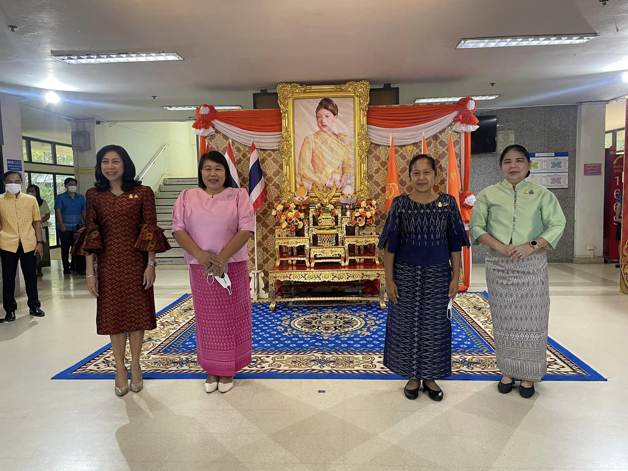 ✨✨”พช.ปราจีนบุรี จัดโครงการ “คนปราจีนบุรี ร่วมสืบสาน อนุรักษ์ศิลป์ผ้าถิ่นไทย ดำรงไว้ในแผ่นดิน” ??กิจกรรมที่ 1 กิจกรรมเฉลิมพระเกียรติสมเด็จพระเจ้าลูกเธอ เจ้าฟ้าสิริวัณณวรี นารีรัตนราชกัญญา เนื่องในโอกาสวันคล้ายวันประสูติ 8 มกราคม 2566”