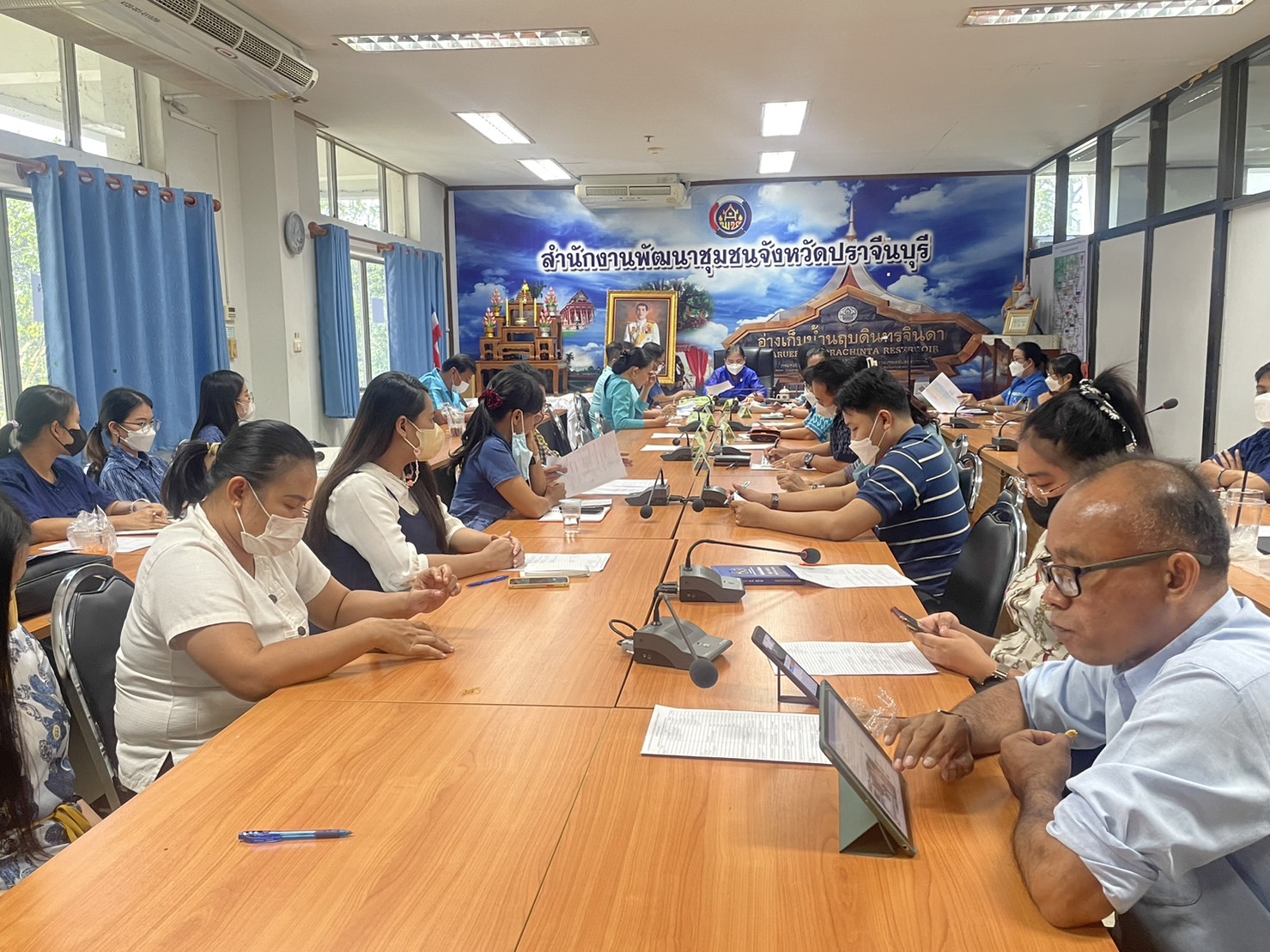 ✨✨”พช.ปราจีนบุรี ประชุมการจัดงานโครงการ “คนปราจีนบุรี ร่วมสืบสานอนุรักษ์สินผ้าถิ่นไทยดำรงไว้ในแผ่นดิน””