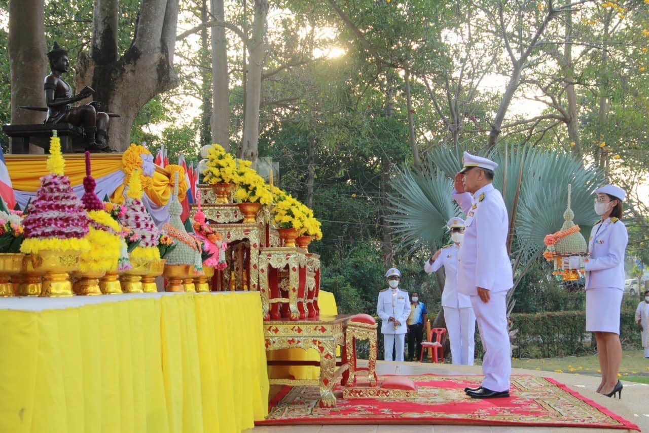 ✨✨”พช.ปราจีนบุรี ร่วมพิธีวันพ่อขุนรามคำแหงมหาราช”
