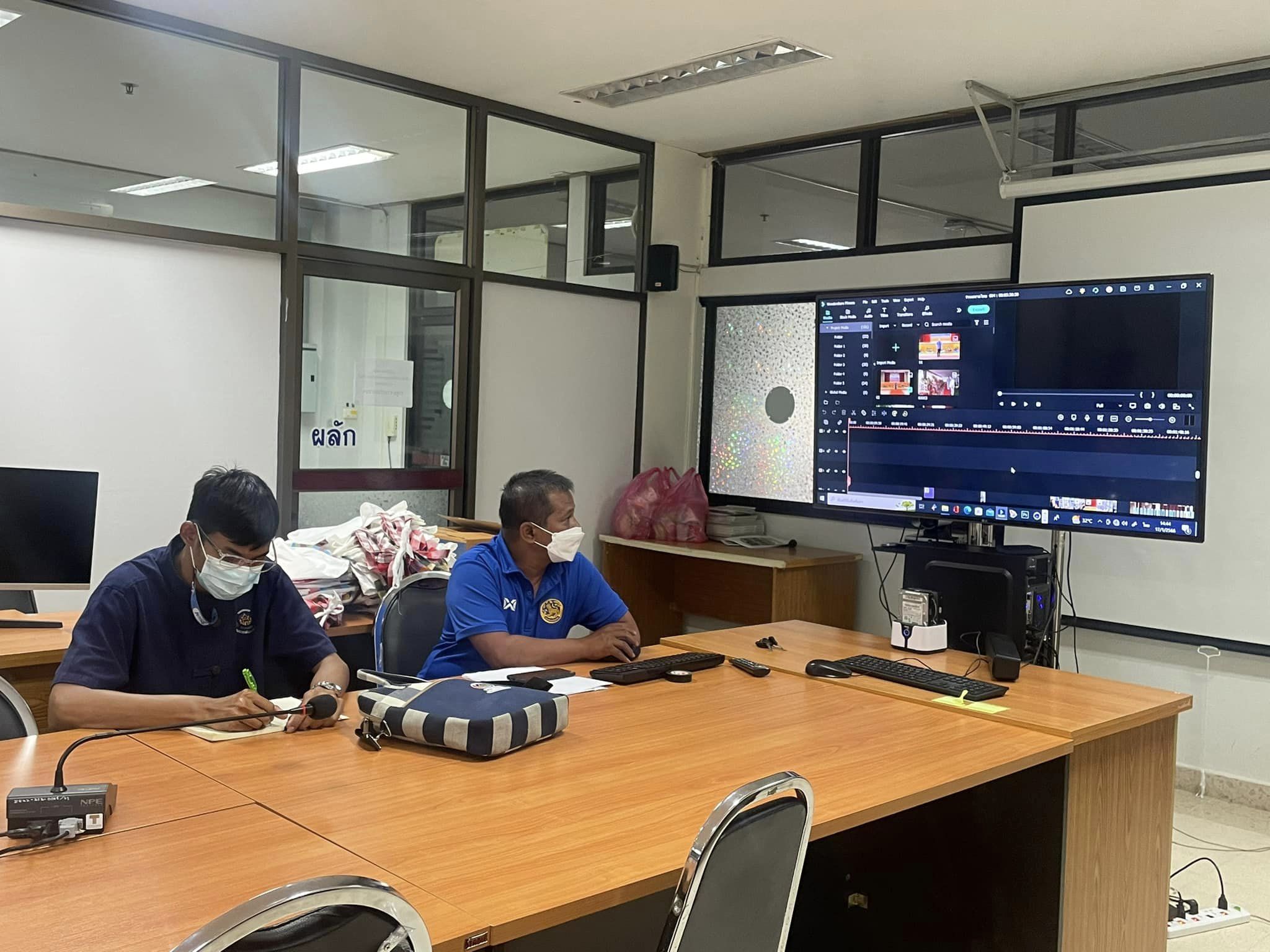 ✨✨”พช.ปราจีนบุรี ประชุมพิจารณาคลิปวิดีโอการประกวดร้องเพลงรำวงมหาดไทย”