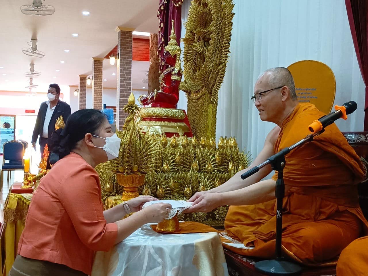 ✨✨”พช.ปราจีนบุรี ร่วมพิธีทำบุญตักบาตรข้าวสารอาหารแห้งฯ โครงการบรรพชาอุปสมบท 99 รูป ถวายพระพรชัยมงคลแด่สมเด็จพระเจ้าลูกเธอ เจ้าฟ้าพัชรกิติยาภา นเรนทิราเทพยวดี กรมหลวงราชสาริณีสิริพัชร มหาวัชรราชธิดา”