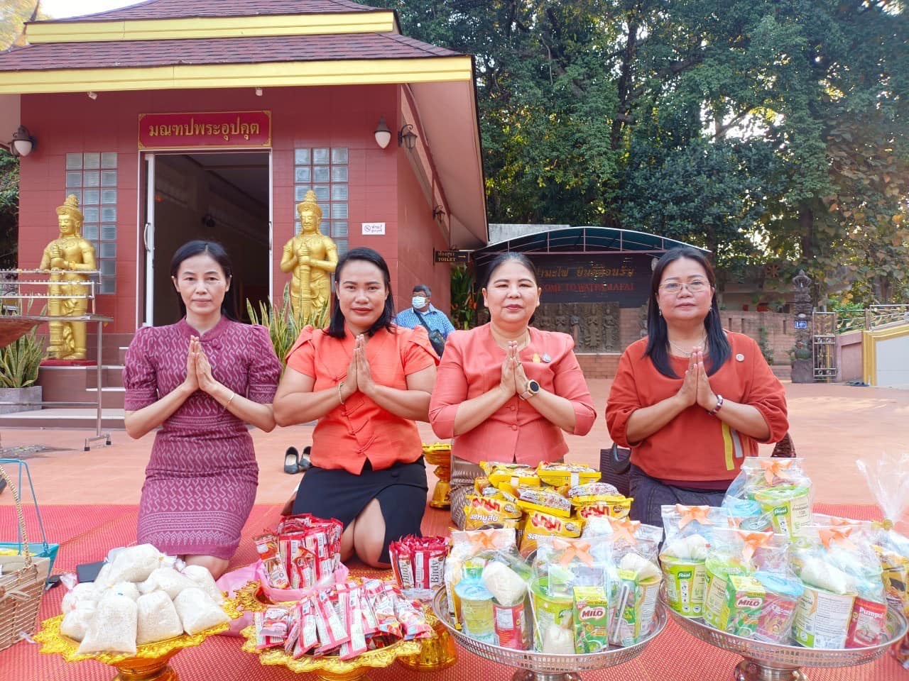 ✨✨”พช.ปราจีนบุรี ร่วมพิธีทำบุญตักบาตรข้าวสารอาหารแห้งฯ โครงการบรรพชาอุปสมบท 99 รูป ถวายพระพรชัยมงคลแด่สมเด็จพระเจ้าลูกเธอ เจ้าฟ้าพัชรกิติยาภา นเรนทิราเทพยวดี กรมหลวงราชสาริณีสิริพัชร มหาวัชรราชธิดา”
