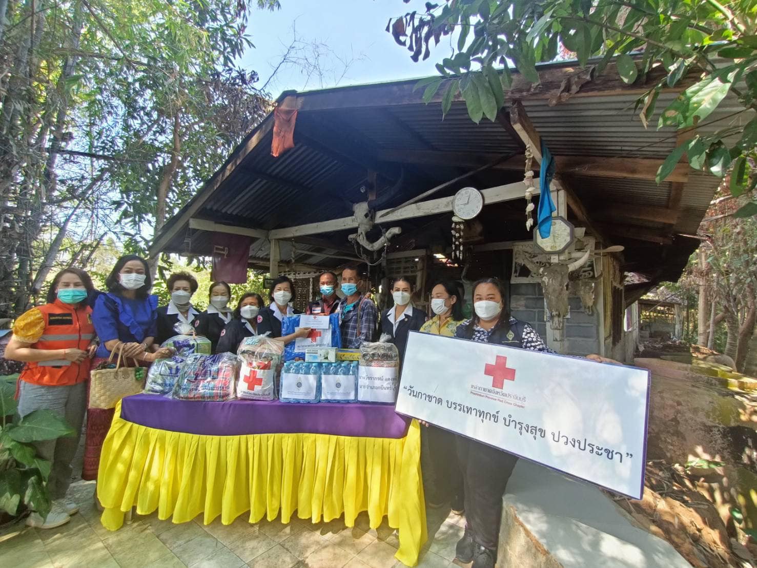 ✨✨”พช.ปราจีนบุรี โดยมูลนิธิกองทุนช่วยเหลือผู้ประสบภัยพิบัติจังหวัดปราจีนบุรี  ร่วมนำเงินช่วยเหลือ มอบให้ครอบครัวที่ประสบเหตุอัคคีภัย ในพื้นที่อำเภอกบินทร์บุรี จังหวัดปราจีนบุรี”