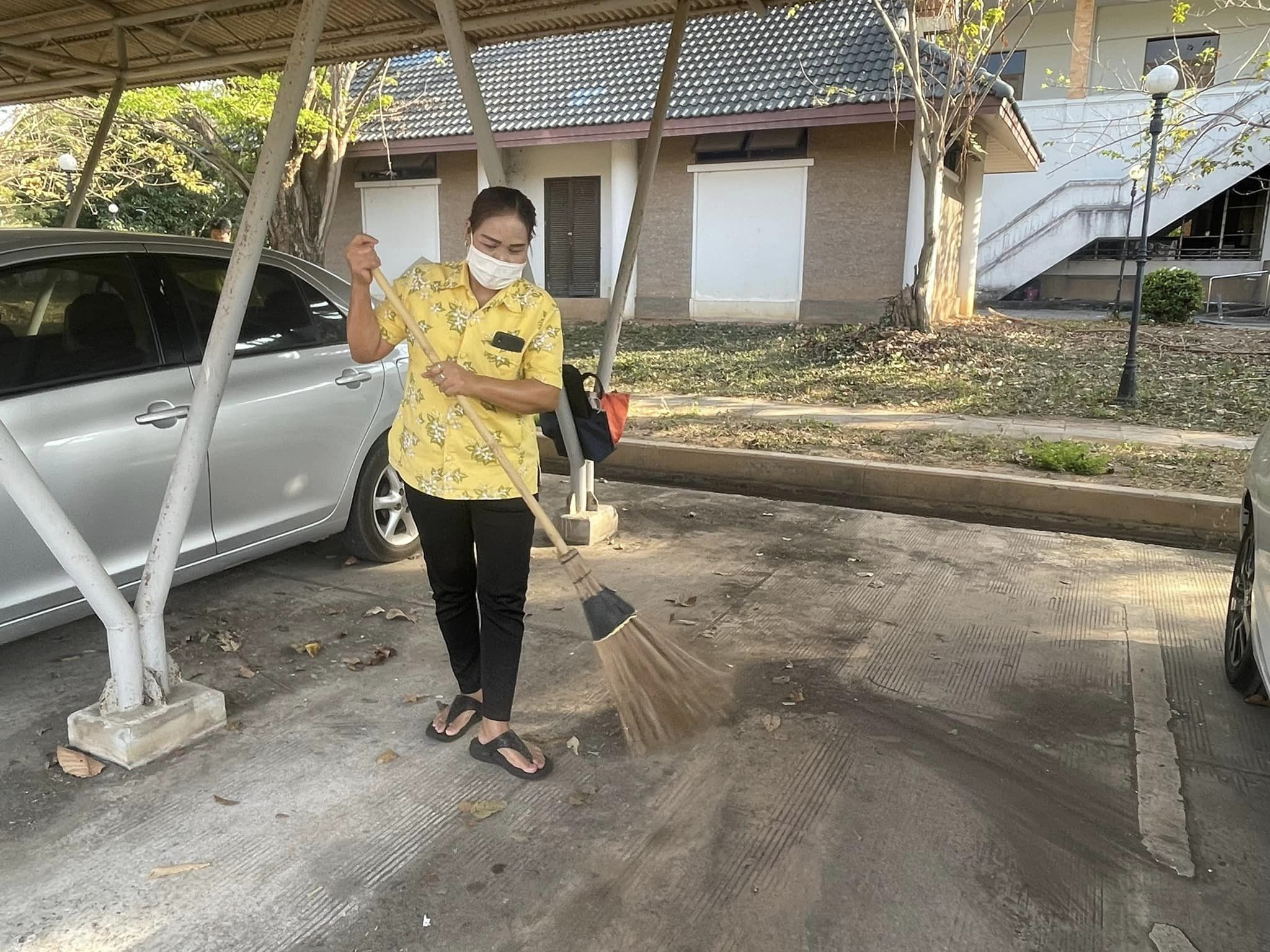 ✨✨”พช.ปราจีนบุรี ร่วมกิจกรรมทำความสะอาดสถานที่ตั้งของหน่วยงานและบริเวณ โดยรอบเป็นประจำทุกวันพุธ”