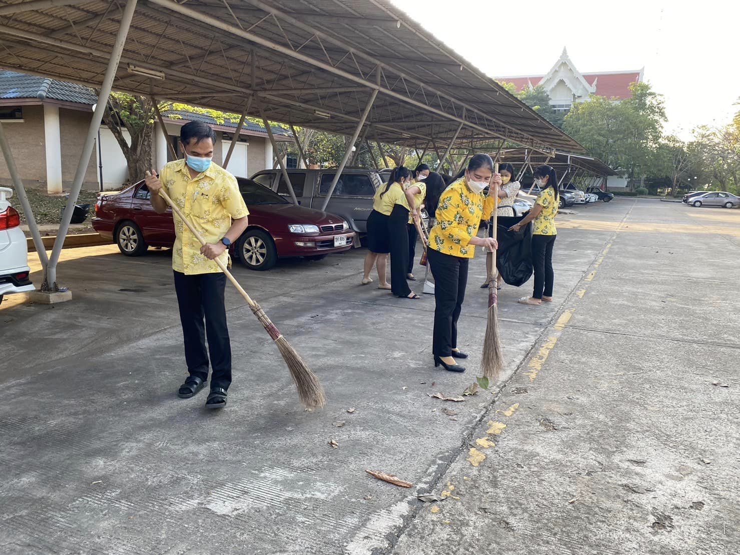 ✨✨”พช.ปราจีนบุรี ร่วมกิจกรรมทำความสะอาดสถานที่ตั้งของหน่วยงานและบริเวณ โดยรอบเป็นประจำทุกวันพุธ”