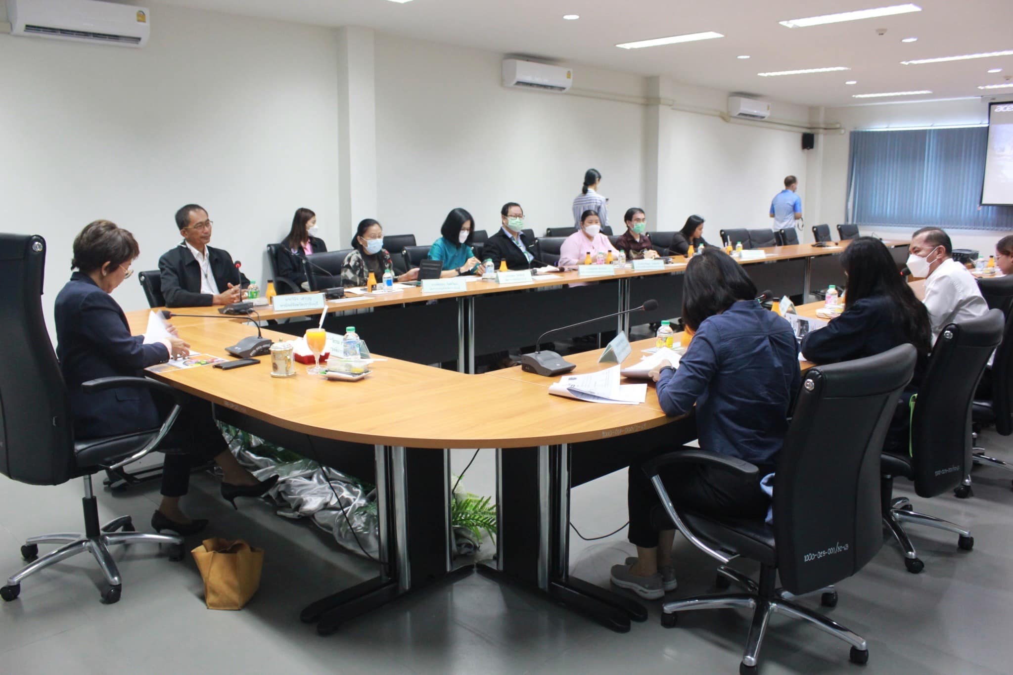 ✨✨”พช.ปราจีนบุรี ร่วมประชุมการดำเนินงานด้านการส่งเสริมพัฒนาผู้ประกอบการชุมชนและแหล่งจำหน่าย”