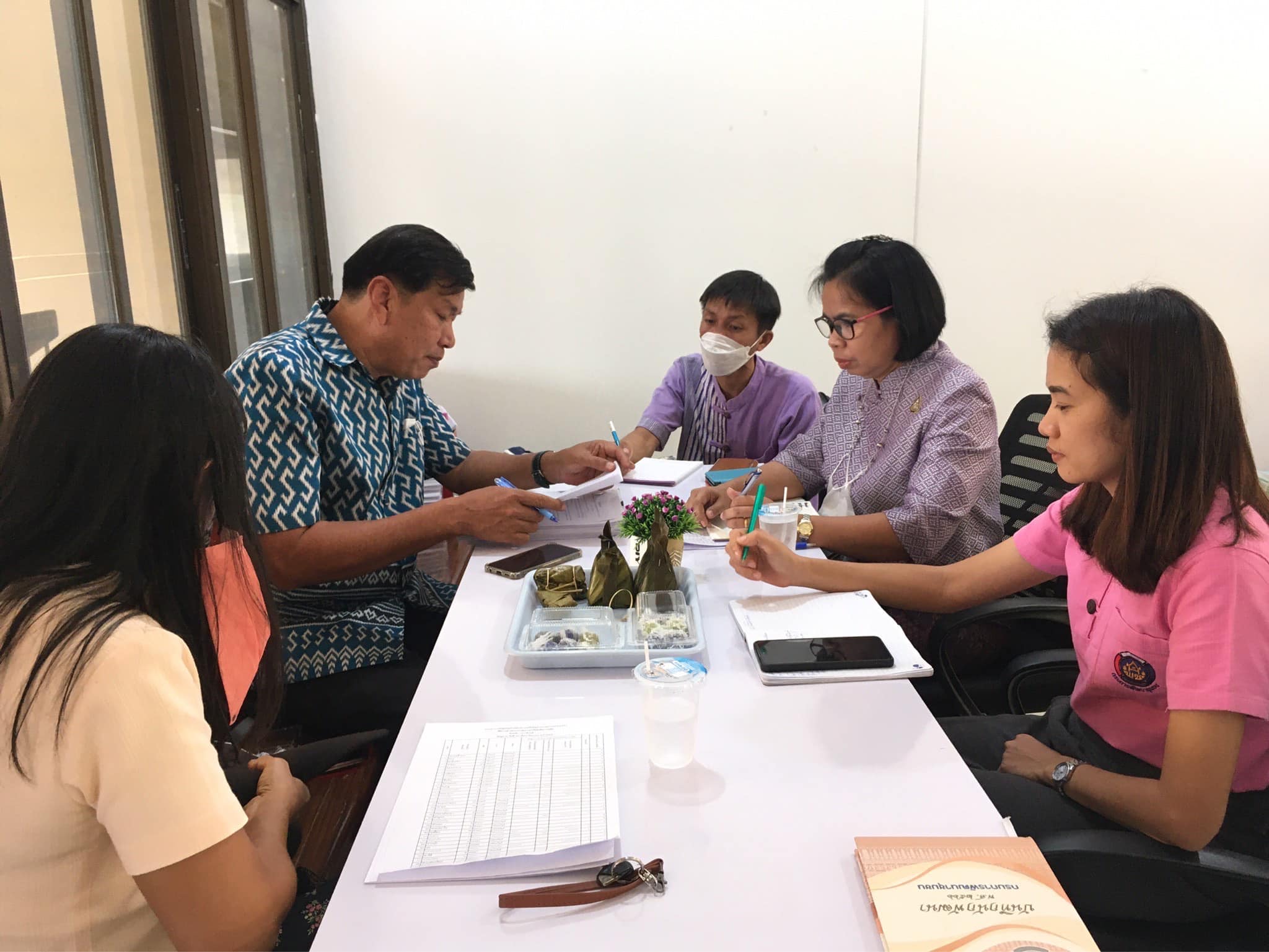 ✨✨”พช.ปราจีนบุรี ติดตามสนับสนุนการดำเนินกิจกรรมงานพัฒนาชุมชนในระดับอำเภอ ประจำเดือน กุมภาพันธ์ 2566″