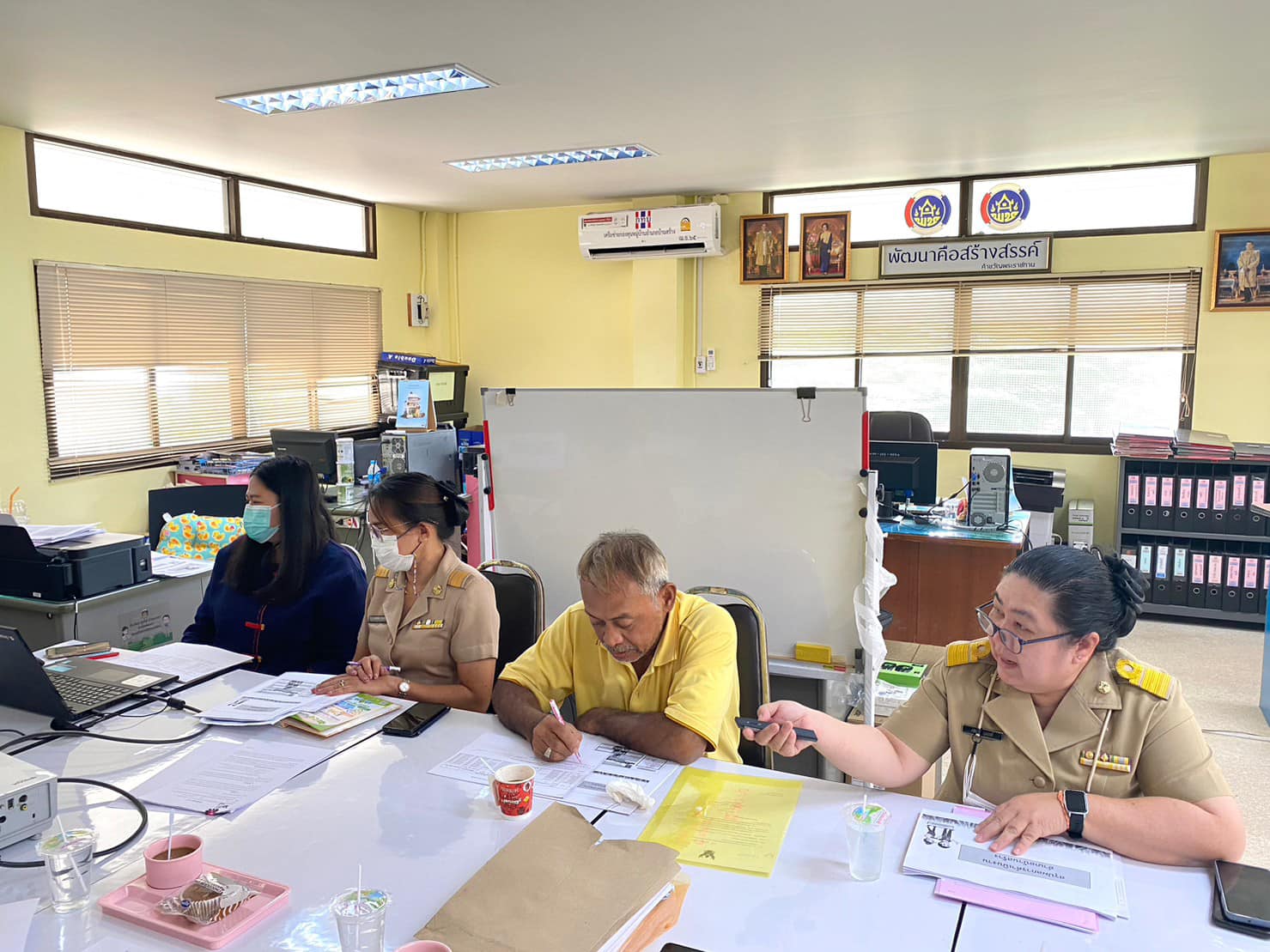 ✨✨”พช.ปราจีนบุรี ติดตามสนับสนุนการดำเนินกิจกรรมงานพัฒนาชุมชนในระดับอำเภอ ประจำเดือน กุมภาพันธ์ 2566″