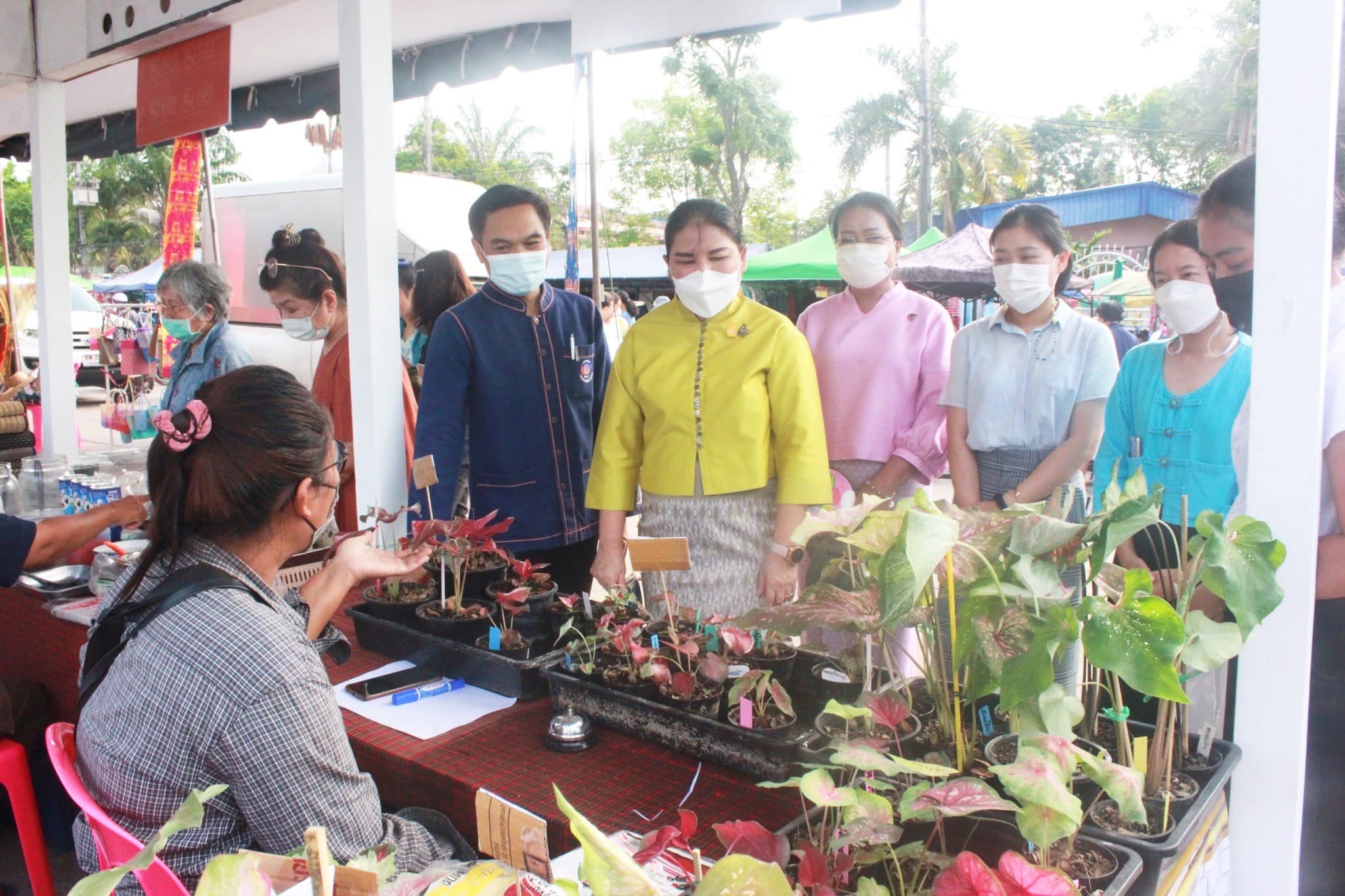 ??”พช.ปราจีนบุรี จัดโครงการส่งเสริมช่องทางการตลาดผลิตภัณฑ์กลุ่มอาชีพสมาชิกกองทุนพัฒนาบทบาทสตรี”