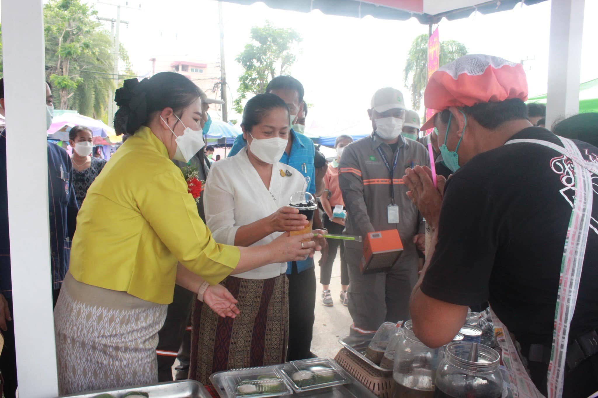 ??”พช.ปราจีนบุรี จัดโครงการส่งเสริมช่องทางการตลาดผลิตภัณฑ์กลุ่มอาชีพสมาชิกกองทุนพัฒนาบทบาทสตรี”