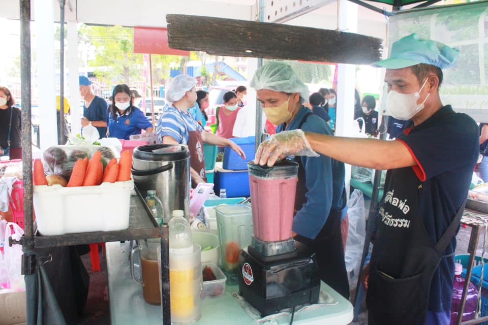 ??”พช.ปราจีนบุรี จัดโครงการส่งเสริมช่องทางการตลาดผลิตภัณฑ์กลุ่มอาชีพสมาชิกกองทุนพัฒนาบทบาทสตรี”