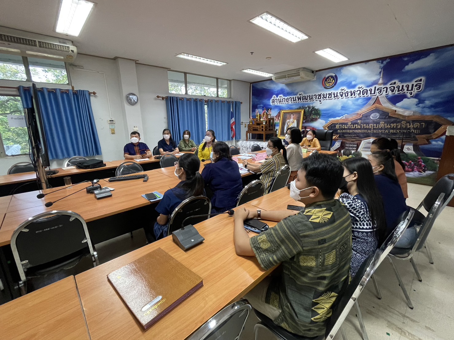 ✨✨”พช.ปราจีนบุรี ร่วมรับชมการถ่ายทอดสดรายการ วันใหม่ วาไรตี้ ทางสถานีโทรทัศน์ ไทยพีบีเอส เพื่อประชาสัมพันธ์กิจกรรมทอดผ้าป่าสมทบกองทุนพัฒนาเด็กชนบท ในพระราชูปถัมภ์สมเด็จพระเทพรัตนราชสุดาฯ สยามบรมราชกุมารี”
