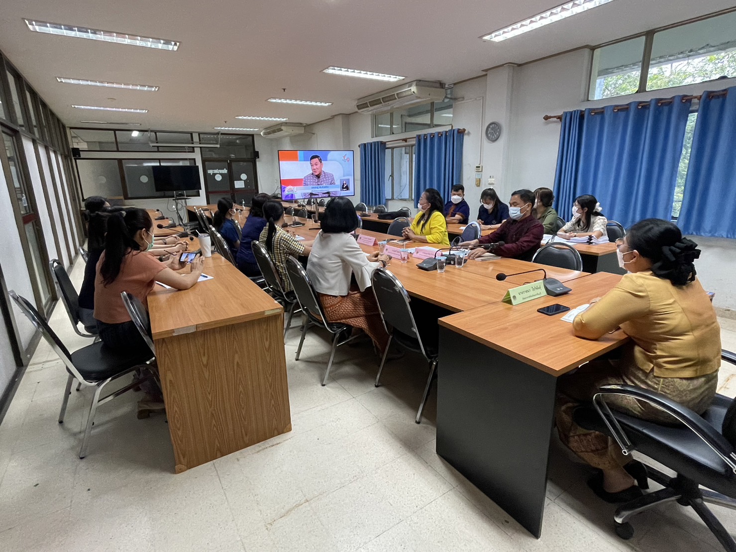 ✨✨”พช.ปราจีนบุรี ร่วมรับชมการถ่ายทอดสดรายการ วันใหม่ วาไรตี้ ทางสถานีโทรทัศน์ ไทยพีบีเอส เพื่อประชาสัมพันธ์กิจกรรมทอดผ้าป่าสมทบกองทุนพัฒนาเด็กชนบท ในพระราชูปถัมภ์สมเด็จพระเทพรัตนราชสุดาฯ สยามบรมราชกุมารี”