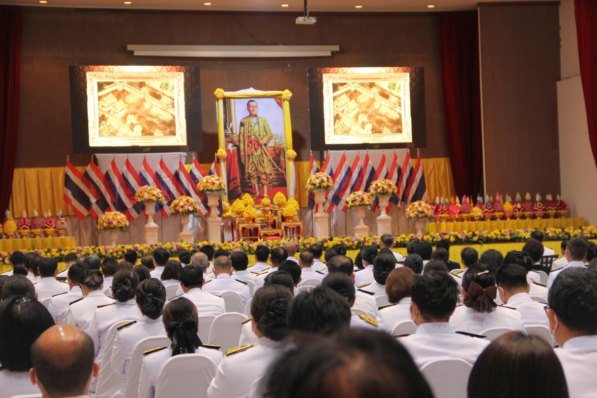 ✨✨”พช.ปราจีนบุรี ร่วมพิธีถวายราชสักการะเนื่องใน “วันพระบาทสมเด็จพระพุทธยอดฟ้าจุฬาโลกมหาราชและวันที่มหาจักรีบรมราชวงศ์”“