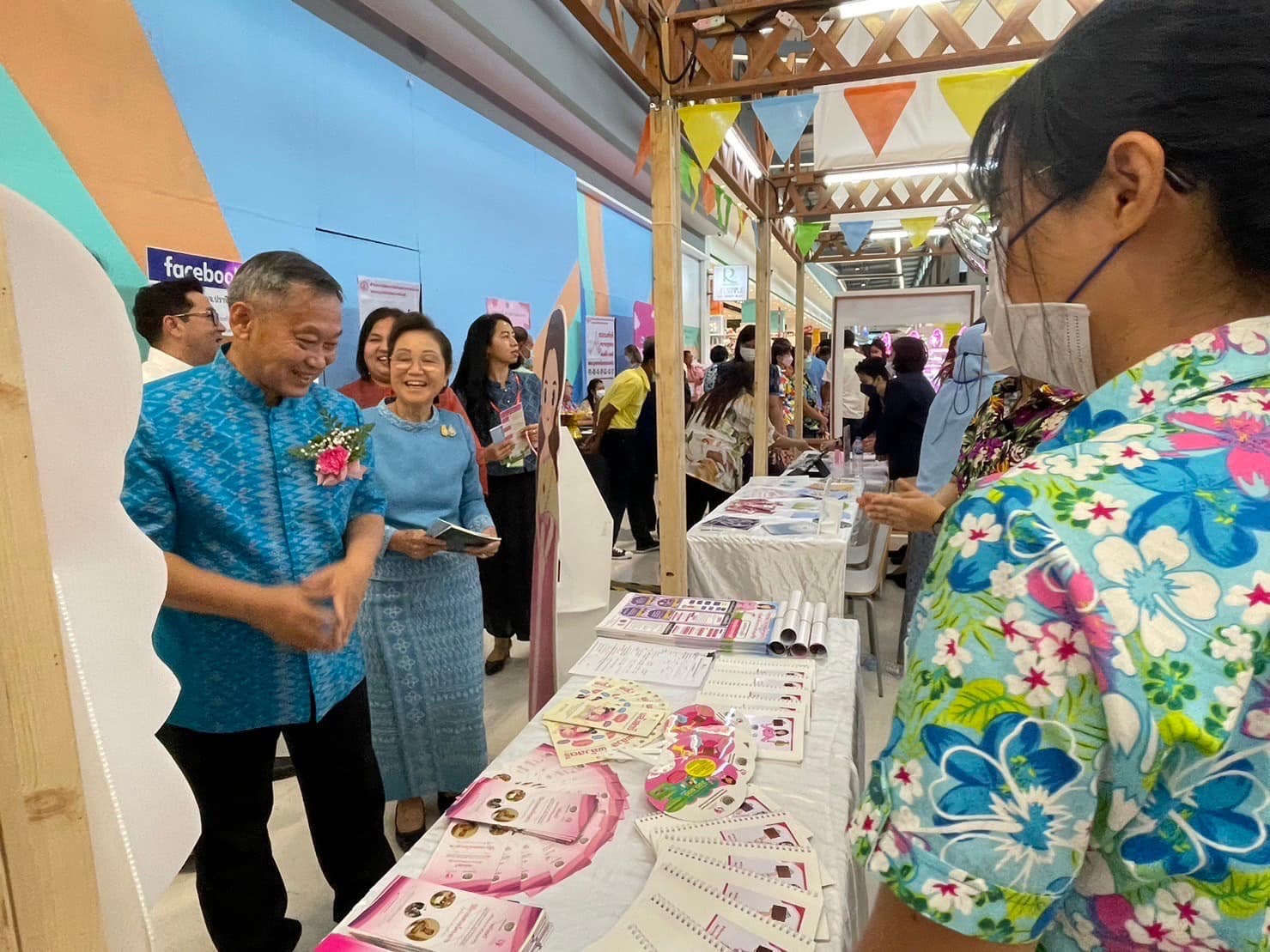 ✨✨”พช.ปราจีนบุรี ร่วมงานวันผู้สูงอายุและวันครอบครัวจังหวัดปราจีนบุรี ประจำปี 2566 “พลังผู้สูงวัย…พลังใจครอบครัว”“