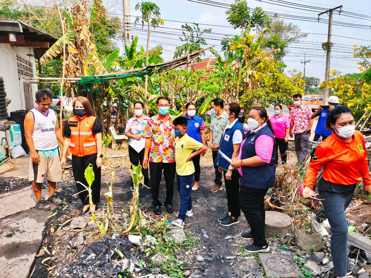 ??”พช.ปราจีนบุรี ร่วมกับมูลนิธิกองทุนช่วยเหลือผู้ประสบภัยพิบัติจังหวัดปราจีนบุรี ช่วยเหลือครัวเรือนผู้ประสบเหตุอัคคีภัย จำนวน 3 แห่ง”