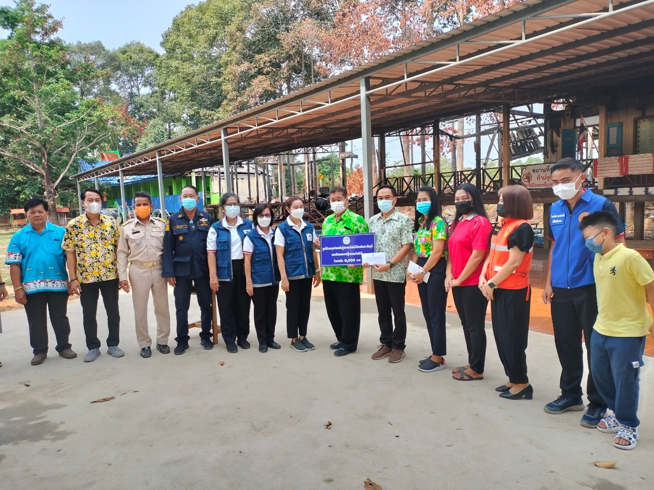 ??”พช.ปราจีนบุรี ร่วมกับมูลนิธิกองทุนช่วยเหลือผู้ประสบภัยพิบัติจังหวัดปราจีนบุรี ช่วยเหลือครัวเรือนผู้ประสบเหตุอัคคีภัย จำนวน 3 แห่ง”