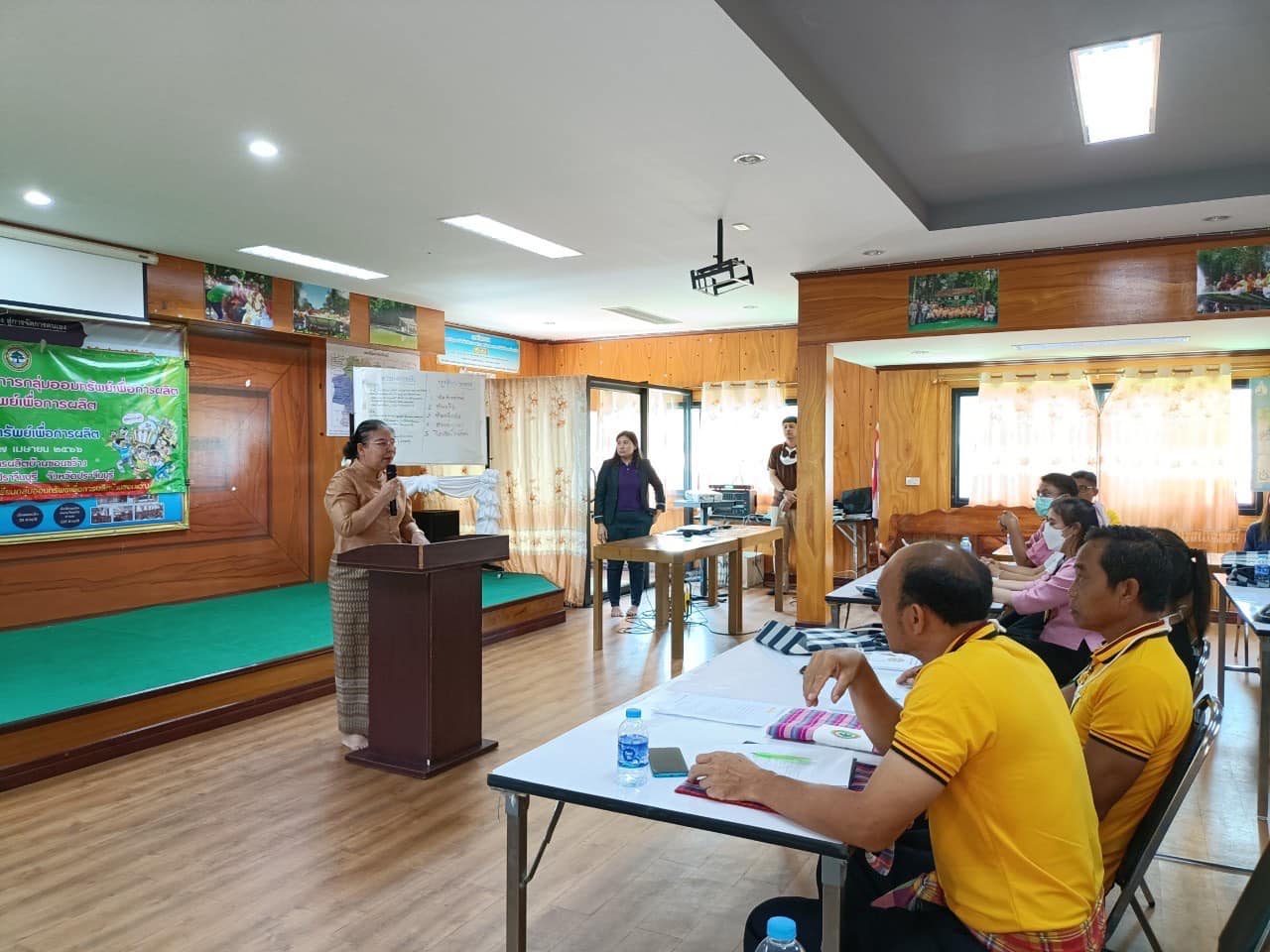 ??”พช.ปราจีนบุรี จัดโครงการประชุมเชิงปฏิบัติการคณะกรรมการกลุ่มออมทรัพย์เพื่อการผลิตโดยโรงเรียนกลุ่มออมทรัพย์เพื่อการผลิต รุ่นที่ 1″