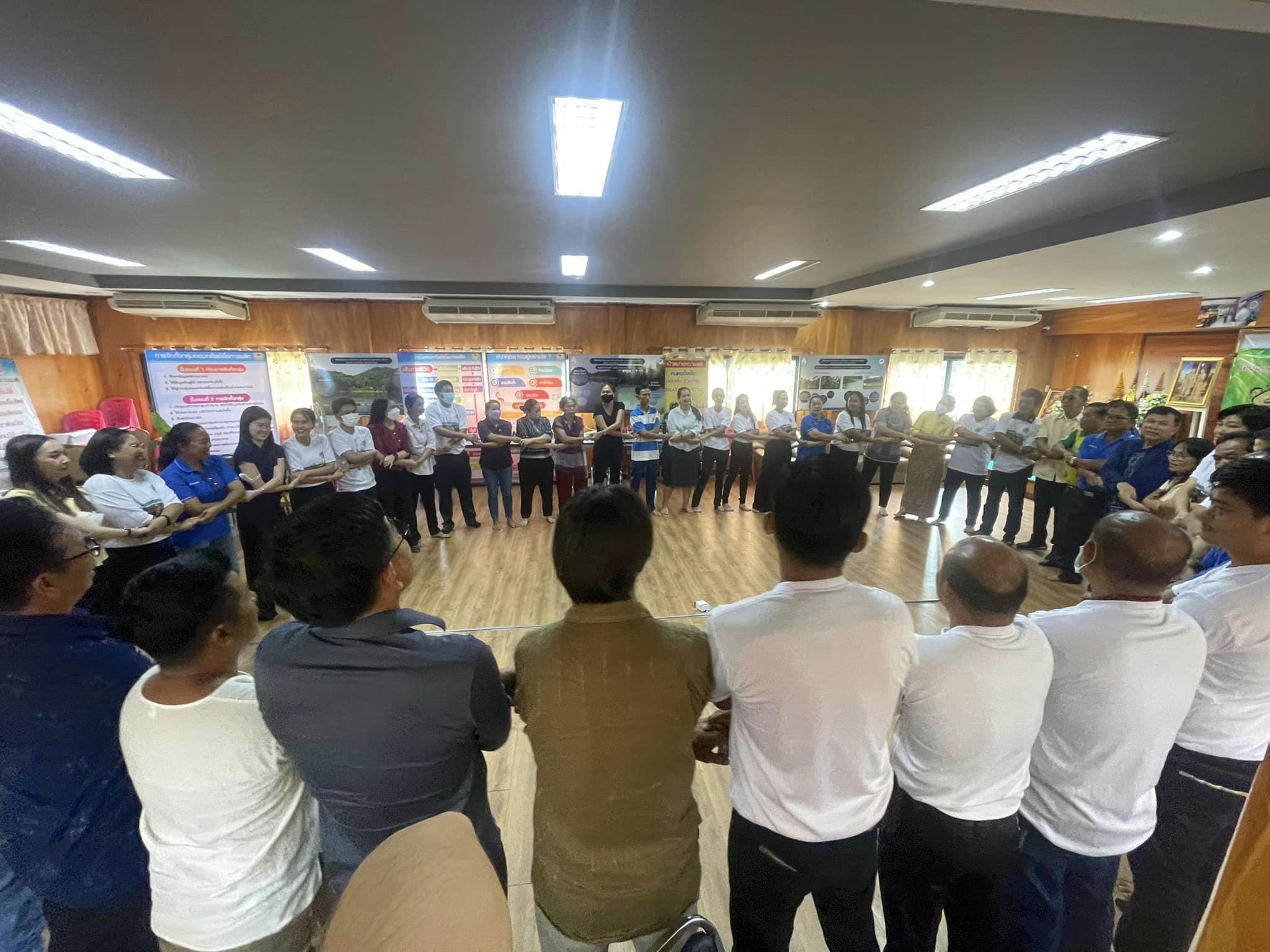 ??”พช.ปราจีนบุรี จัดโครงการประชุมเชิงปฏิบัติการคณะกรรมการกลุ่มออมทรัพย์เพื่อการผลิตโดยโรงเรียนกลุ่มออมทรัพย์เพื่อการผลิต รุ่นที่ 1″