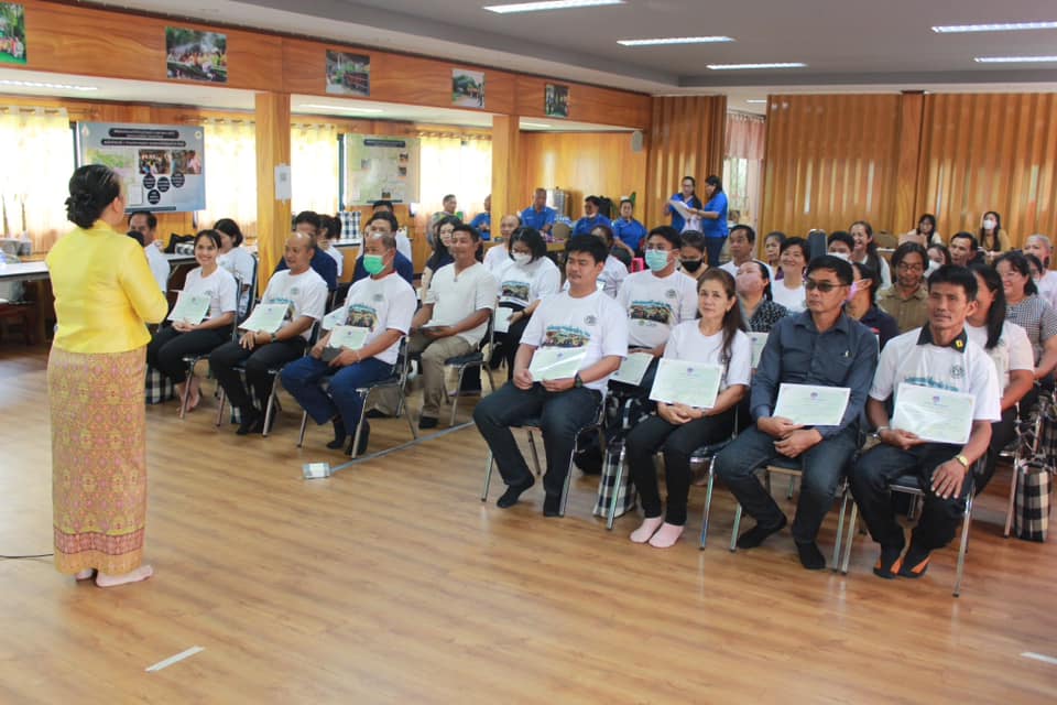 ??”พช.ปราจีนบุรี จัดโครงการประชุมเชิงปฏิบัติการคณะกรรมการกลุ่มออมทรัพย์เพื่อการผลิตโดยโรงเรียนกลุ่มออมทรัพย์เพื่อการผลิต รุ่นที่ 1″