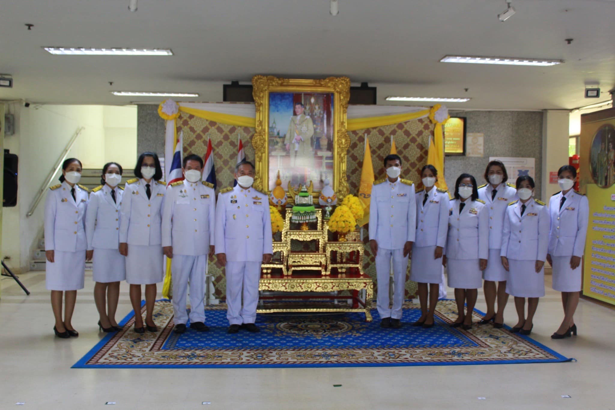??”พช.ปราจีนบุรี ร่วมพิธีลงนามถวายพระพรชัยมงคลเนื่องใน “วันฉัตรมงคล””