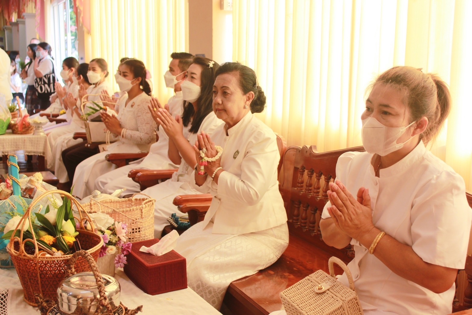 ✨✨”พช.ปราจีนบุรี ร่วมกิจกรรมเข้าวัดปฏิบัติธรรมวันธรรมสวนะ “ครอบครัวหิ้วตะกร้า ศรัทธาอิ่มบุญ อุดหนุนชุมชน””