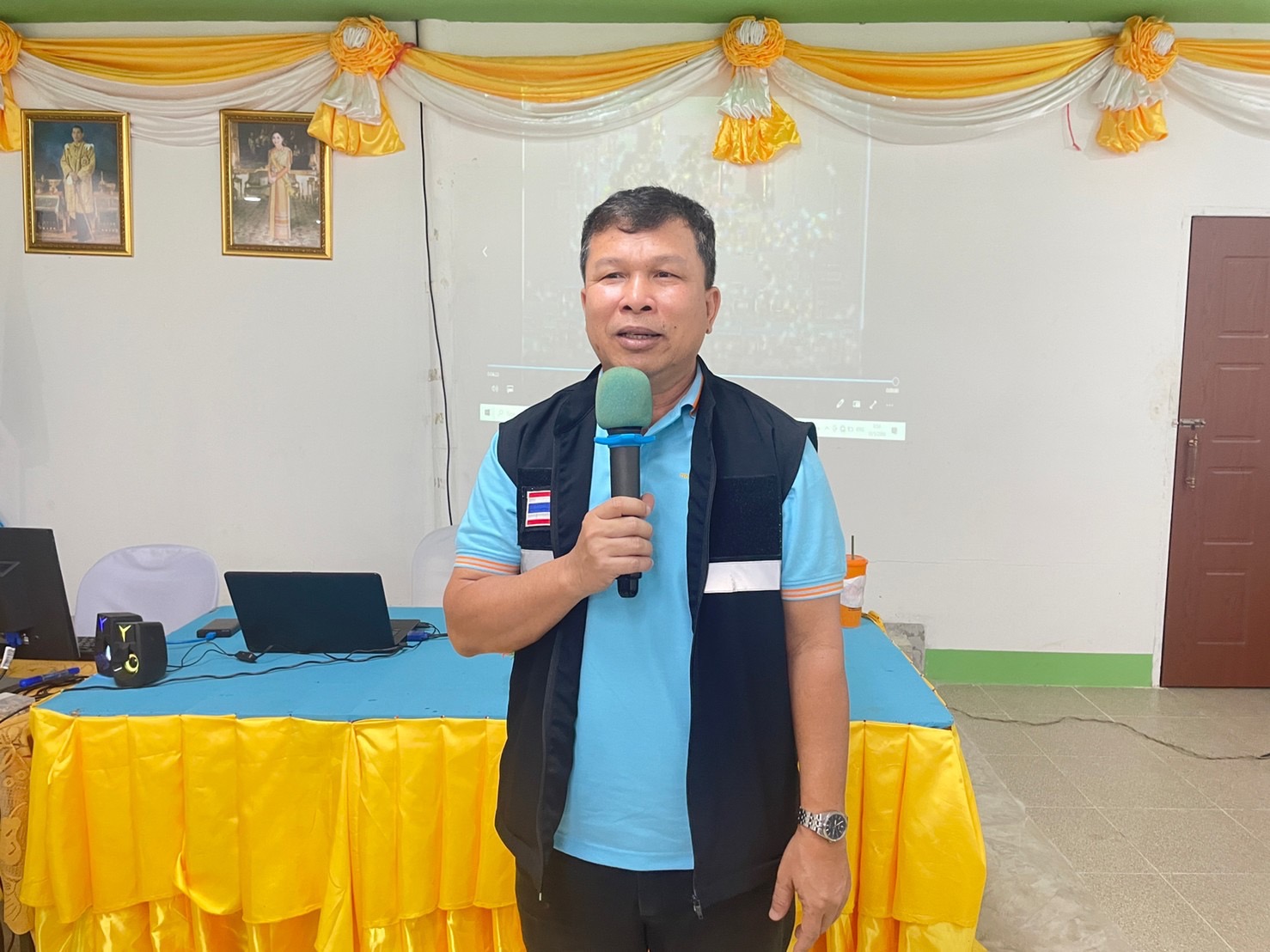 ??”พช.ปราจีนบุรี จัดโครงการเครือข่ายกองทุนแม่ของแผ่นดินระดับจังหวัดหนุนเสริมสัมมาชีพชุมชน แก่เยาวชนกลุ่มเสี่ยงหรือผู้ผ่านการบำบัด”