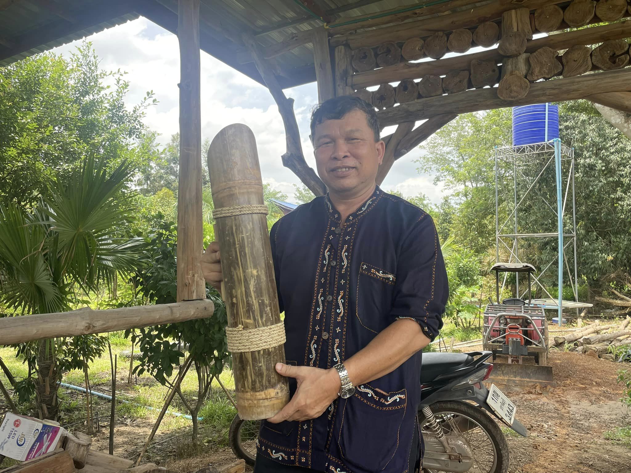 ✨✨”พช.ปราจีนบุรี ร่วมการถ่ายทำสื่อบทเรียนผลสำเร็จขจัดความยากจน โครงการการสร้างนักขับเคลื่อนยุทธศาสตร์นำการเปลี่ยนแปลง ประจำปีงบประมาณ พ.ศ. 2566 อำเภอเมืองปราจีนบุรี”