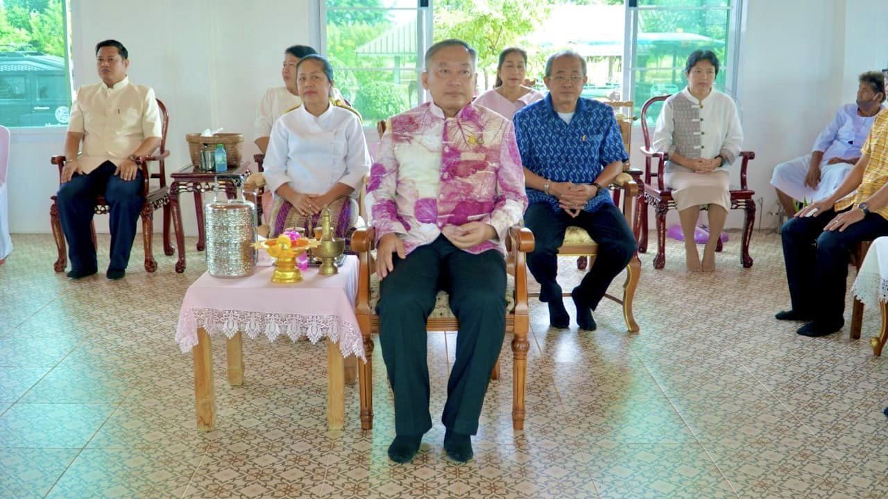 ✨✨”พช.ปราจีนบุรี ร่วมโครงการเข้าพรรษา ผู้ว่าฯ พาเข้าวัด หิ้วปิ่นโต แต่งผ้าไทย ประจำปี 2566”
